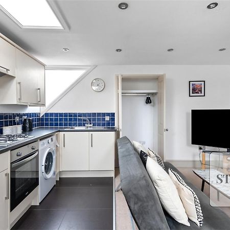 Cosy Apartment In Moulsham, Long Stays Welcome 切姆 外观 照片